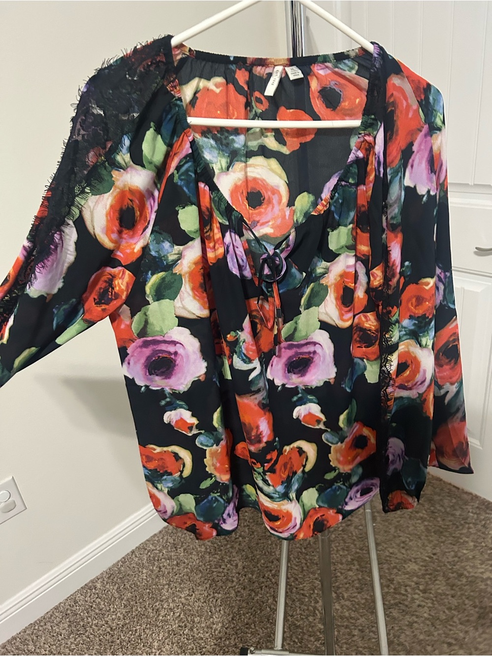 Floral Tie-Neck Blouse in Black with Multicolor Print - Picture 4 of 6